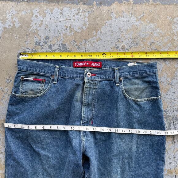 Vintage Tommy Hilfiger Jeans - Picture 9 of 10